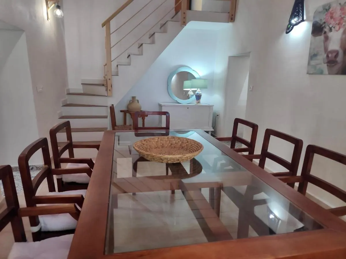Сasa de vacaciones Villa Casa Teatro RAÍCES Taberno España