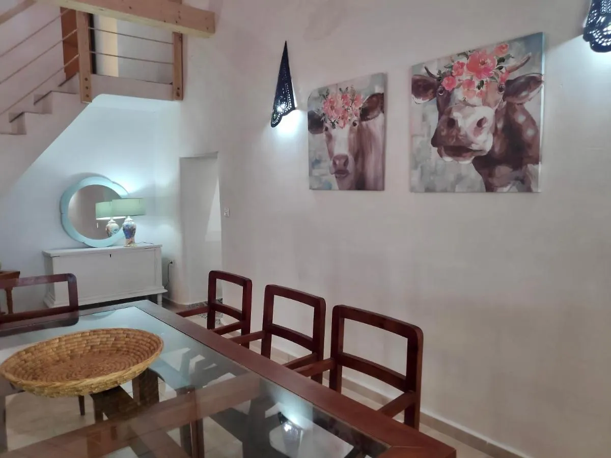 Villa Casa Teatro RAÍCES Taberno