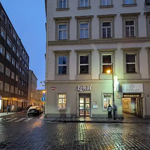 https://the-most-central-apartment-in-prague.praguehotelsweb.com